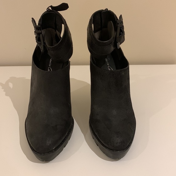 Kenneth Cole Leather platform pumps - Picture 2 of 6